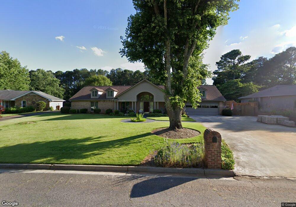 530 Meadowglen Trail, Roswell, GA 30075 - photo 1