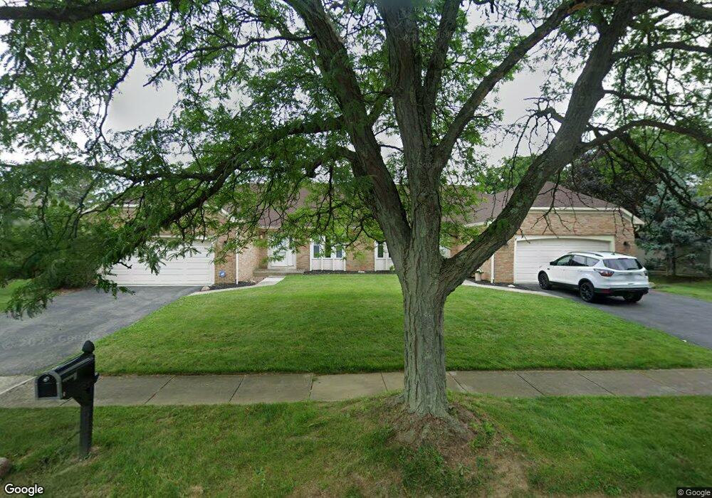 1896 Fontenay Ct, Columbus, OH 43235 - photo 1