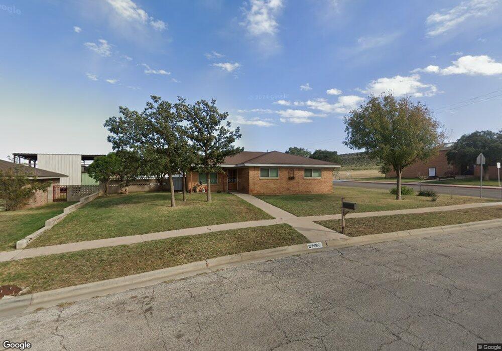 2719 Central Dr, Big Spring, TX 79720 - photo 1