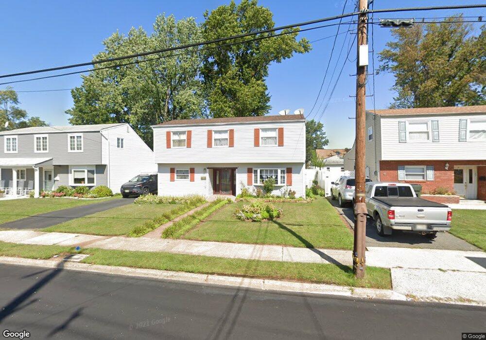 119 Camelot Dr, Port Reading, NJ 07064 - photo 1