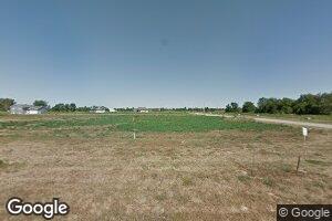 202 Sierra Park Dr, Hills, IA 52235