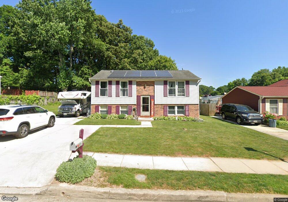 526 Fuselage Ave, Essex, MD 21221 - photo 1