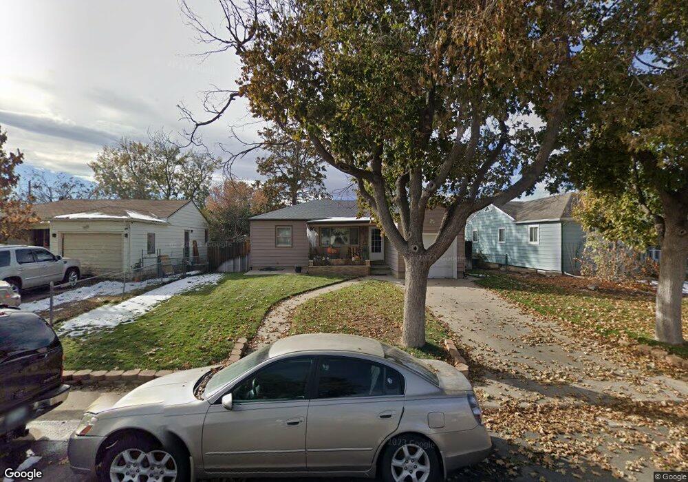 2325 Nome St, Aurora, CO 80010 - photo 1