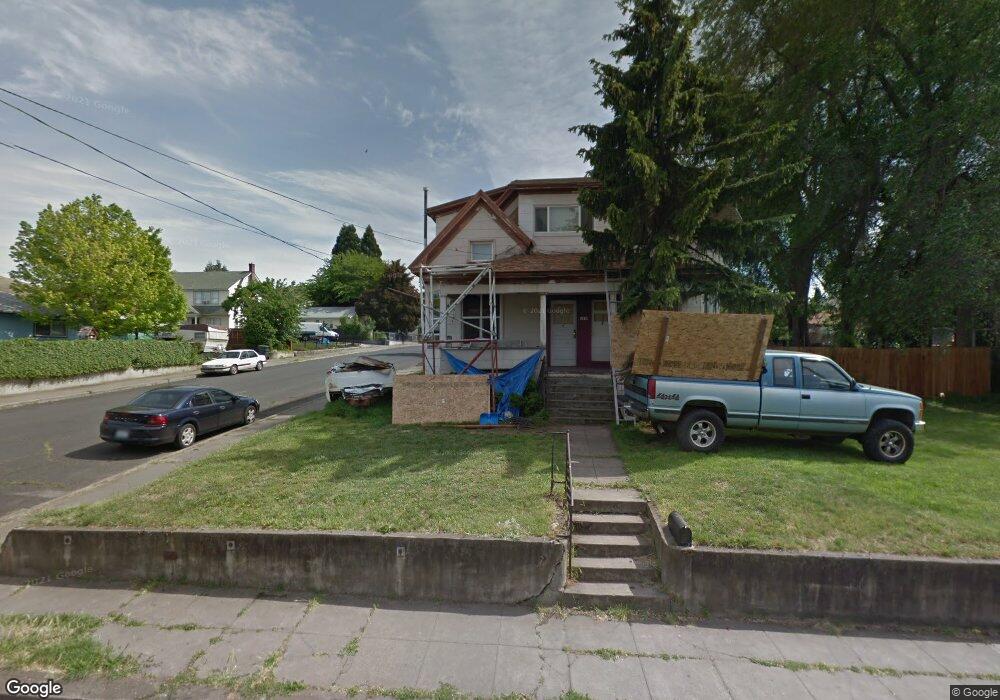 1514 E 9th St, the Dalles, OR 97058 - photo 1