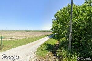 186 Montgomery Ave, Nokomis, IL 62075
