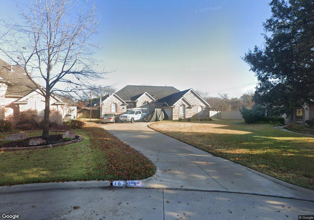 1620 Oak Creek Dr, Hurst, TX 76054 - photo 1