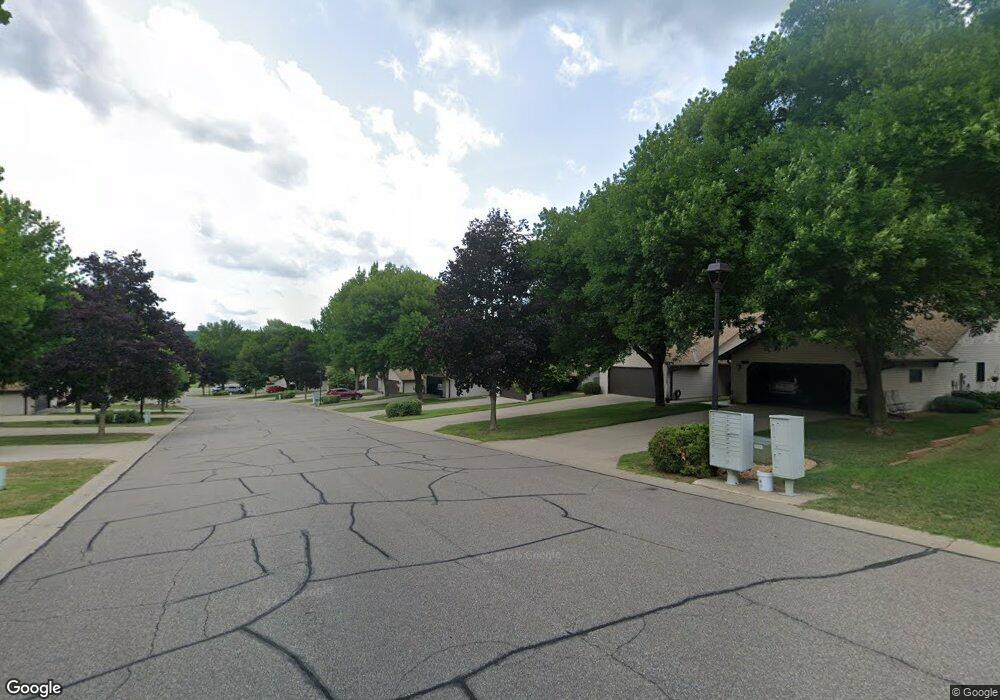 1706 Cobblestone Ct, Red Wing, MN 55066 - photo 1