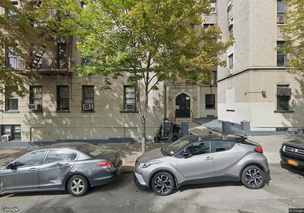 35 Mcclellan St, Bronx, NY 10452 - photo 1