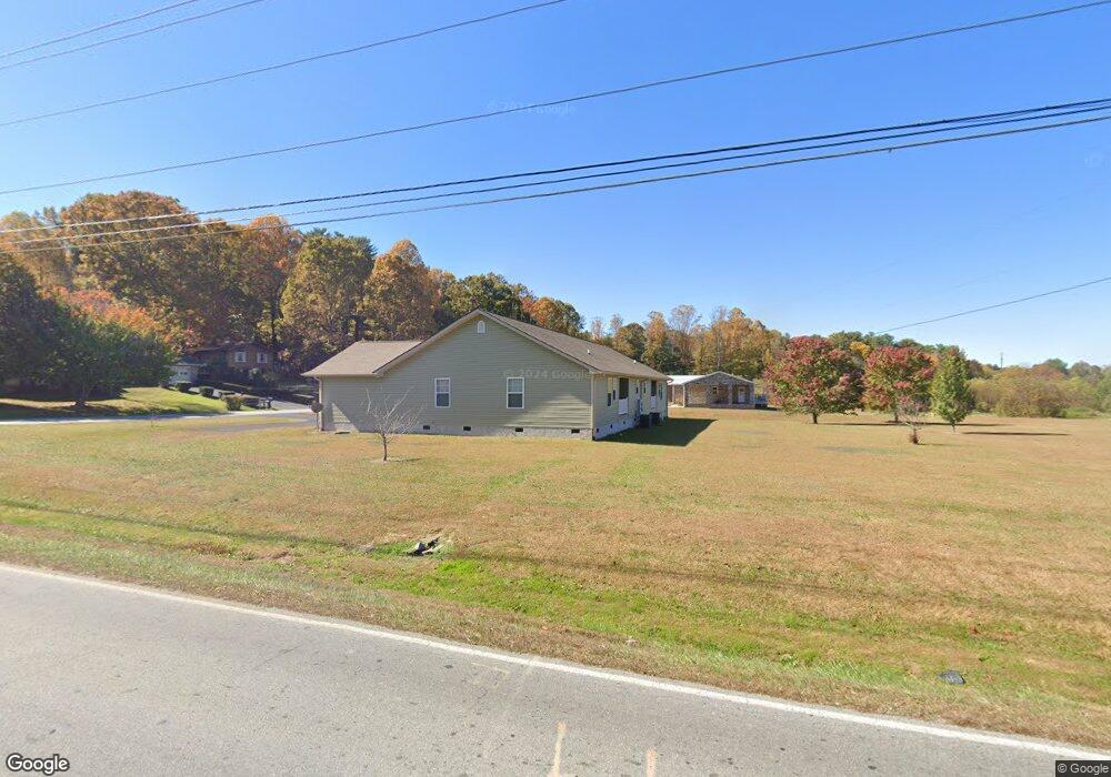 100 Pinehurst Dr, Hendersonville, NC 28792 - photo 1