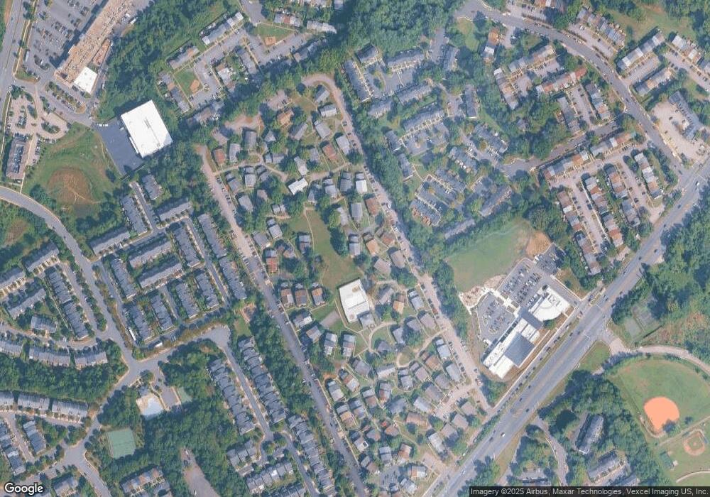 9630 Hagel Cir, Lorton, VA 22079 - photo 1