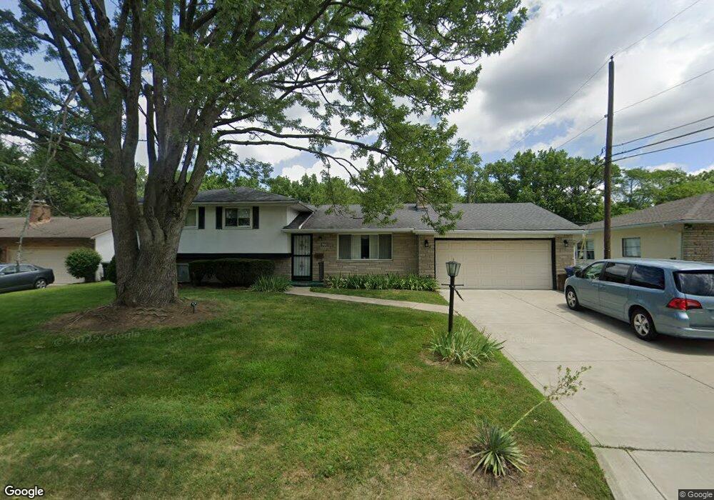 860 Janet Dr, Columbus, OH 43224 - photo 1