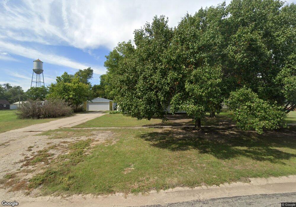 219 N 4th St, Osborne, KS 67473 - photo 1