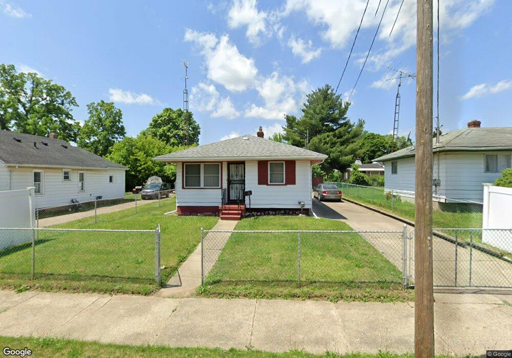 2046 Seymour Ave, Flint, MI 48503 - photo 1