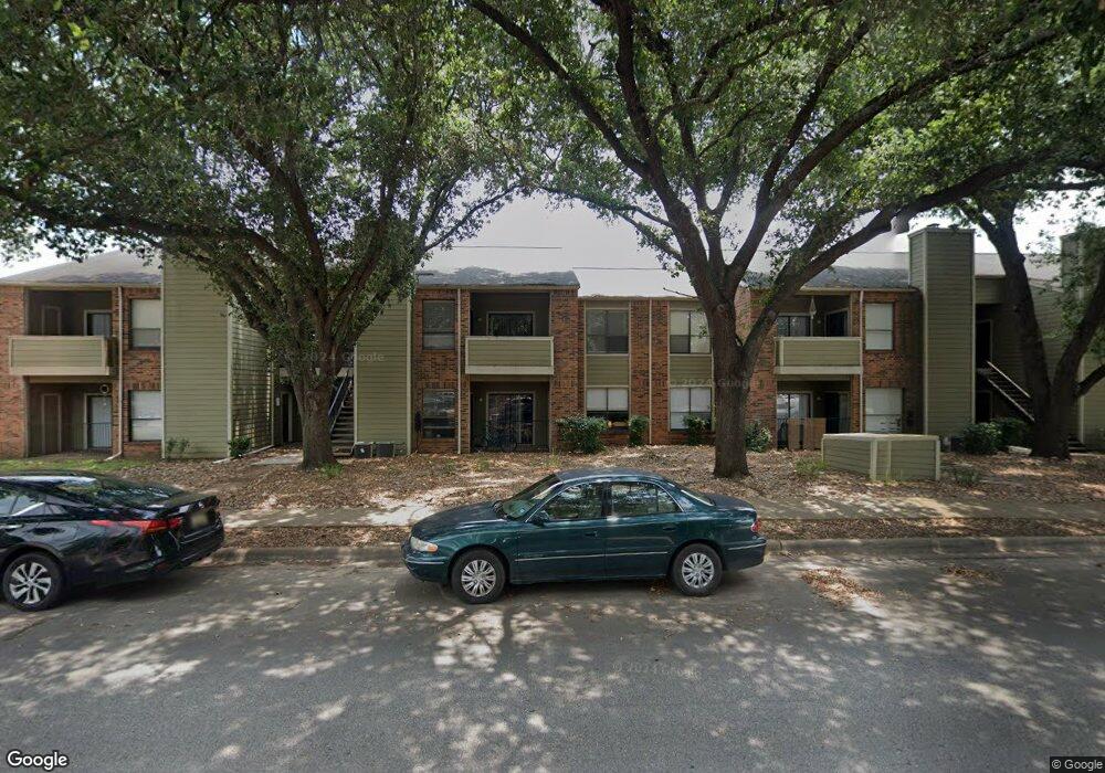 112 West Ave, San Marcos, TX 78666 - photo 1