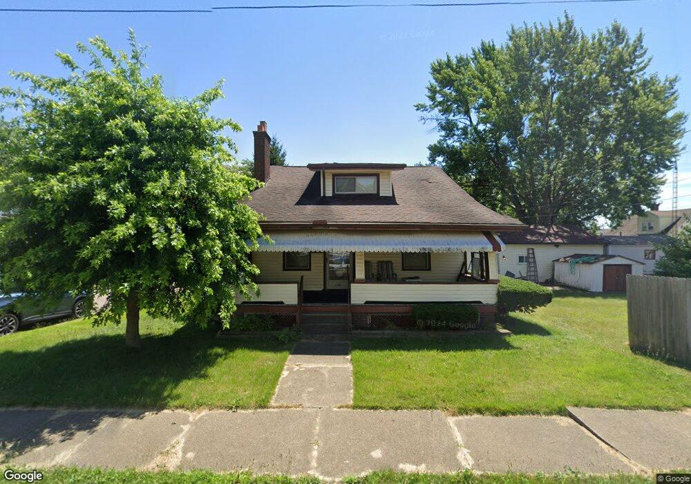 1714 Gross Ave NE, Canton, OH 44705 - photo 1