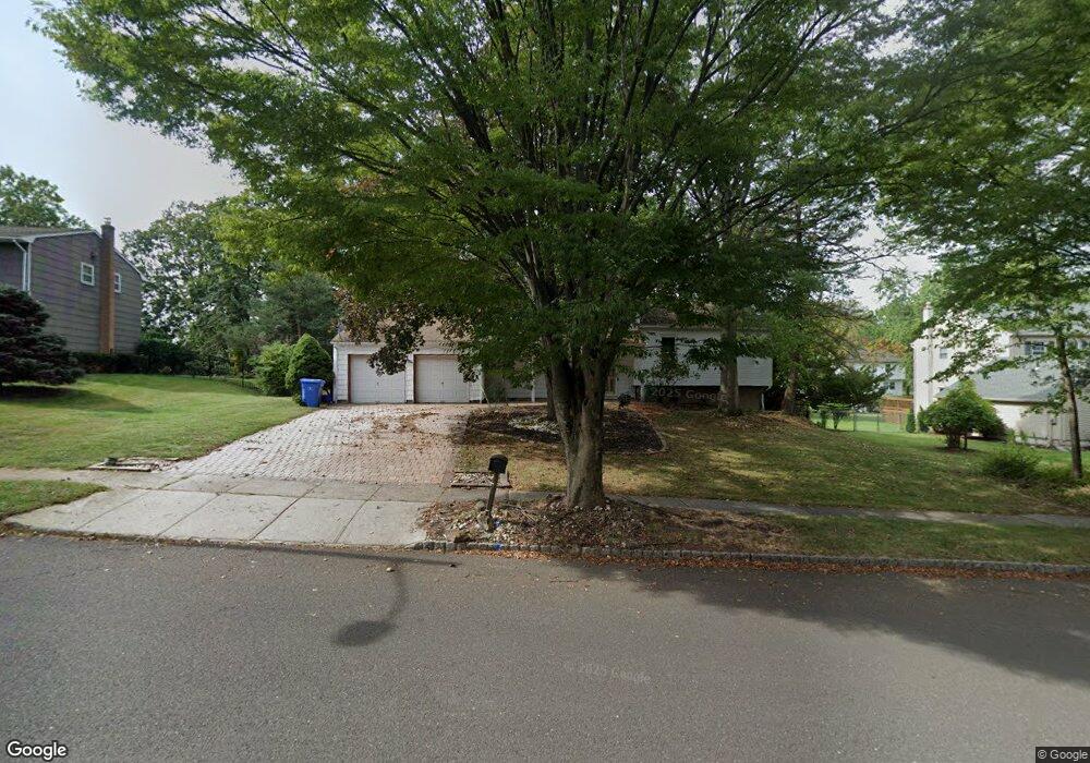 50 Woodlake Dr, Piscataway, NJ 08854 - photo 1