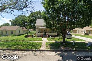 209 N Kansas St, Haven, KS 67543