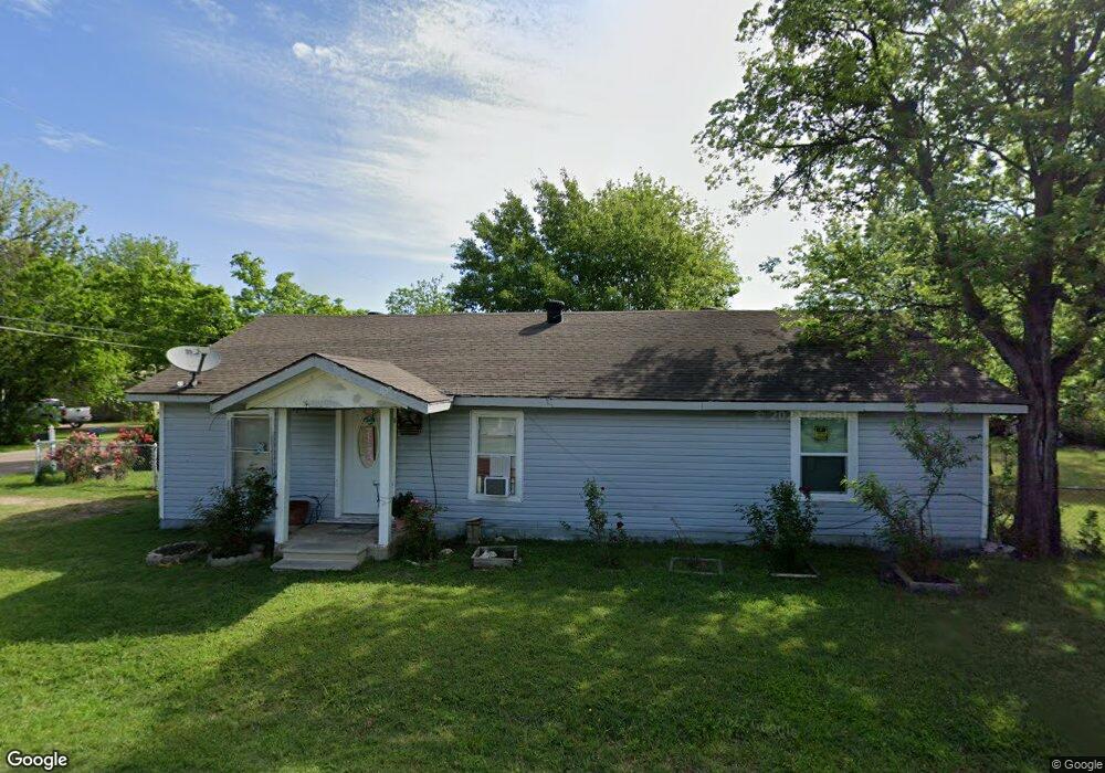 400 3rd St, Ennis, TX 75119 - photo 1