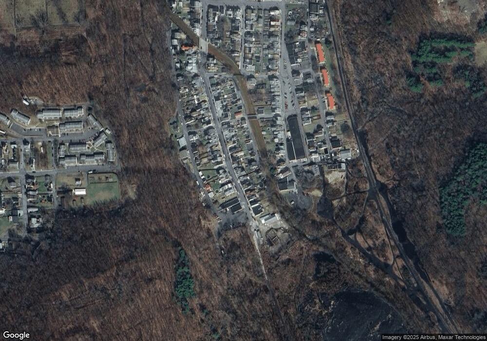 445 S Shamokin St, Shamokin, PA 17872 - photo 1