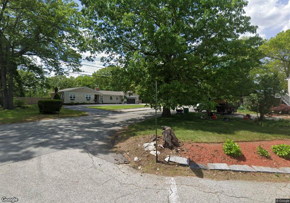 69 Lantern Rd, Smithfield, RI 02917 - photo 1