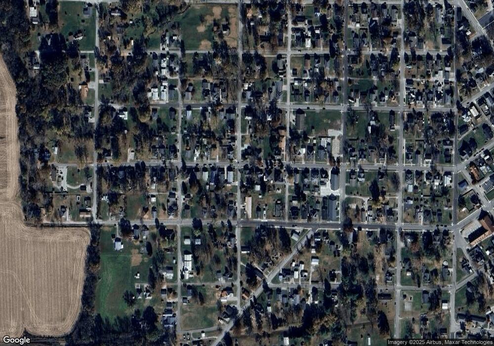 721 W 4th St, Bicknell, IN 47512 - photo 1