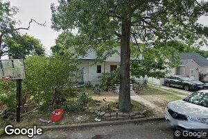 30 Parkside Rd, West Hempstead, NY 11552