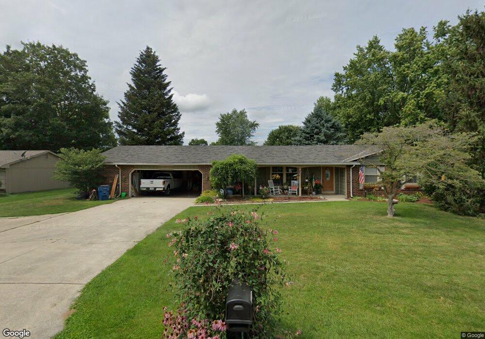 13315 Lakeview Dr, Leo, IN 46765 - photo 1