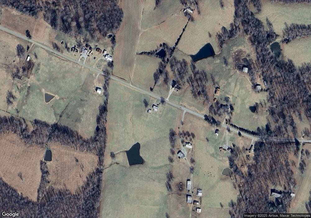 1255 Old Stewart Rd, Tennessee Ridge, TN 37178 - photo 1