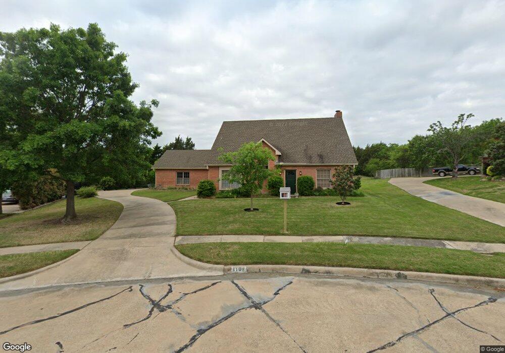 1108 Valley View Dr, Ennis, TX 75119 - photo 1