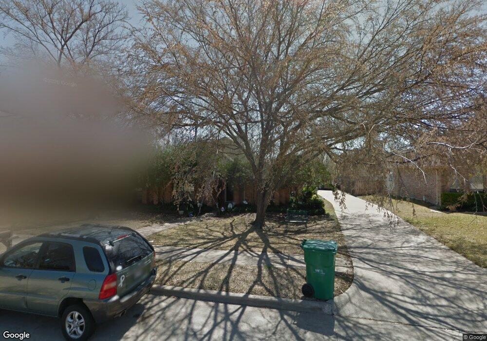 308 Rolling Oak Dr, Murphy, TX 75094 - photo 1