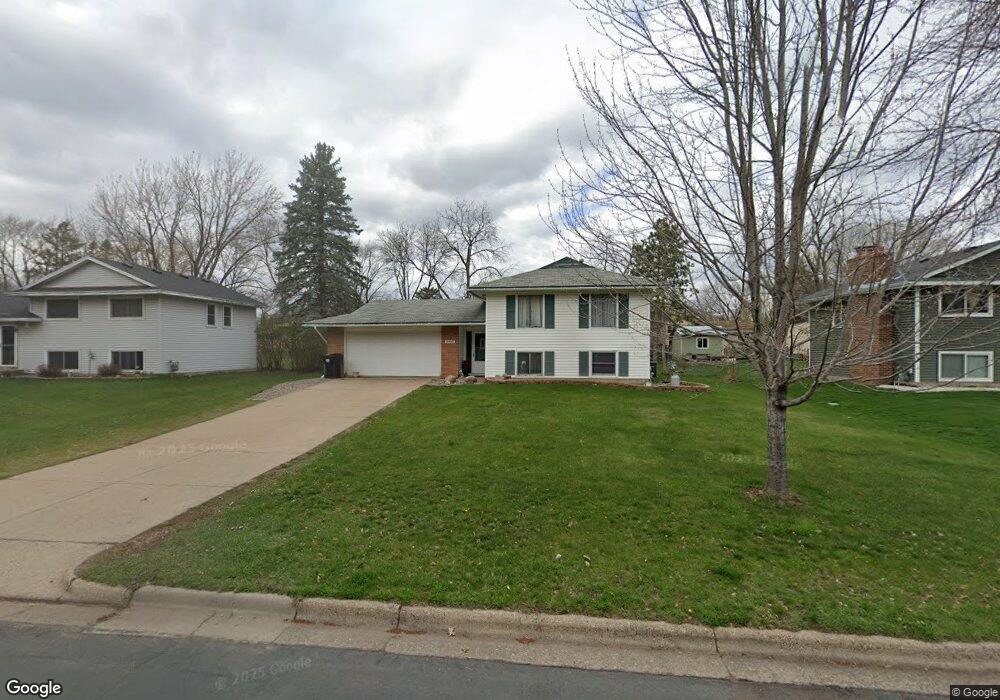 10409 Crocus St NW, Coon Rapids, MN 55433 - photo 1