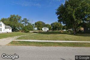 409 W Fountain St, Brighton, IA 52540
