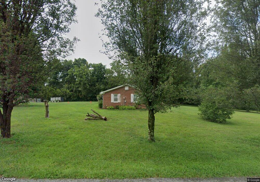 1046 Briarwood Dr, Lawrenceburg, KY 40342 - photo 1