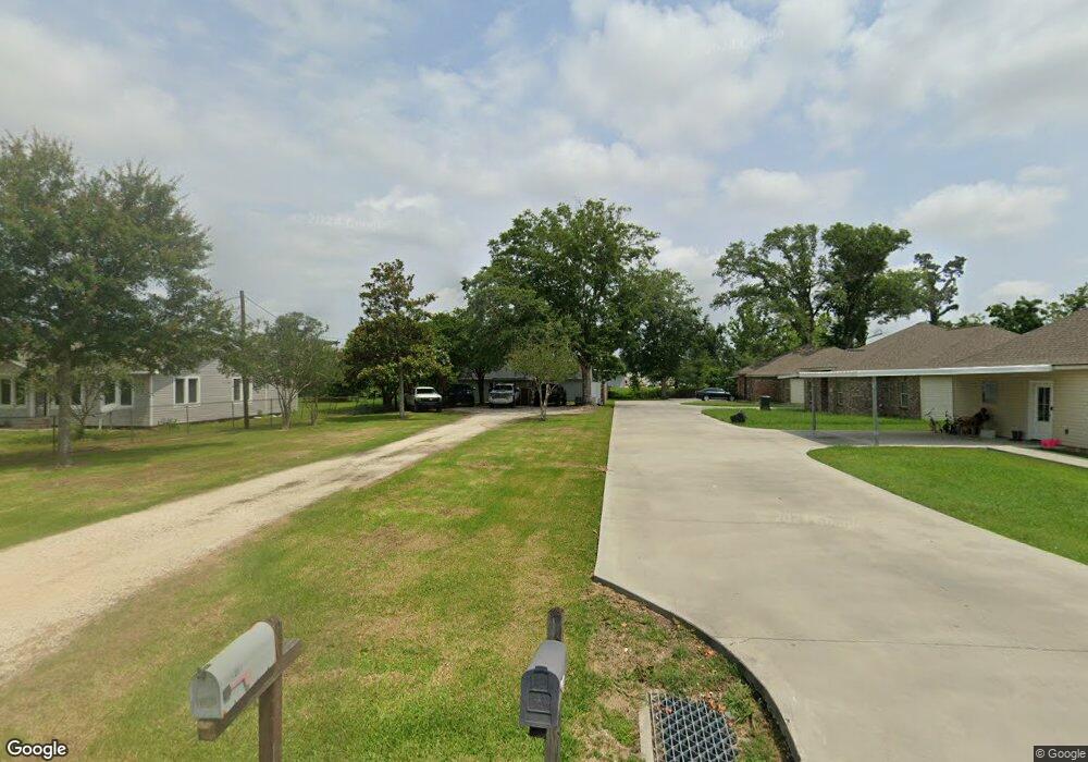 1642 Mignonette Ln, Lake Charles, LA 70605 - photo 1