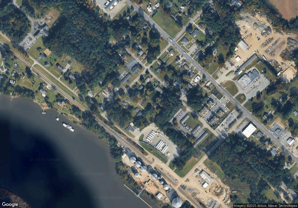 3320 Romancoke Ave, West Point, VA 23181 - photo 1