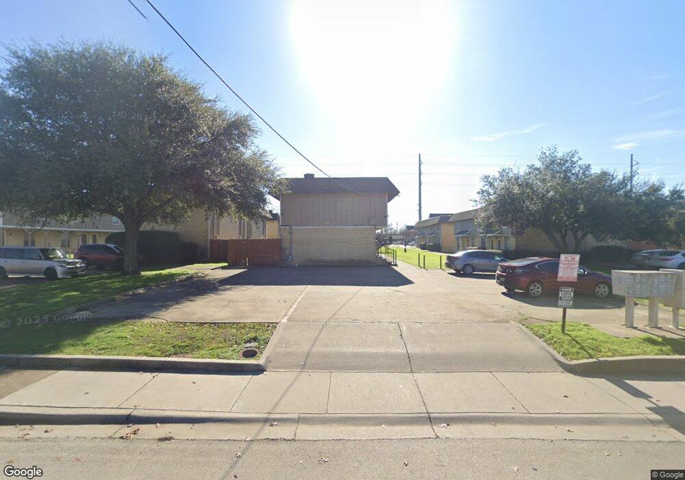 2117 W Hickory St unit 21, Denton, TX 76201 - photo 1