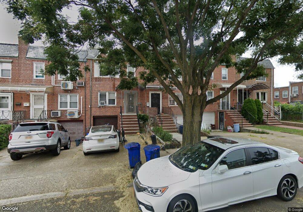 69-33 174th St, Flushing, NY 11365 - photo 1