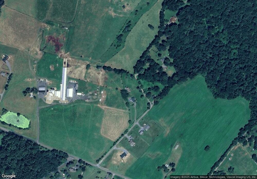 9490 Paradise Rd, Warrenton, VA 20186 - photo 1