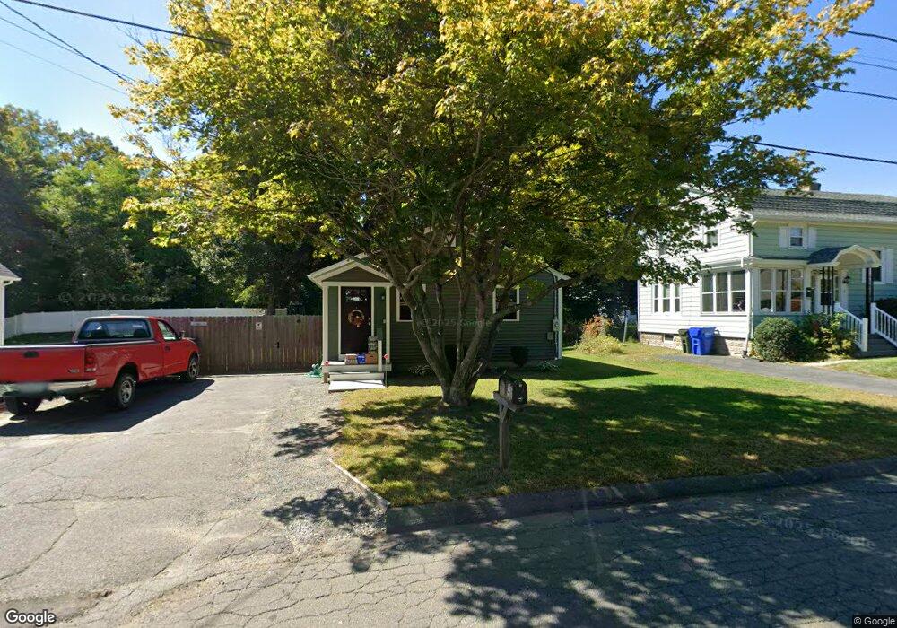 4 Wilton Rd, Easthampton, MA 01027 - photo 1