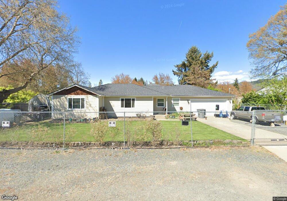 600 Sunset Way, Grants Pass, OR 97527 - photo 1