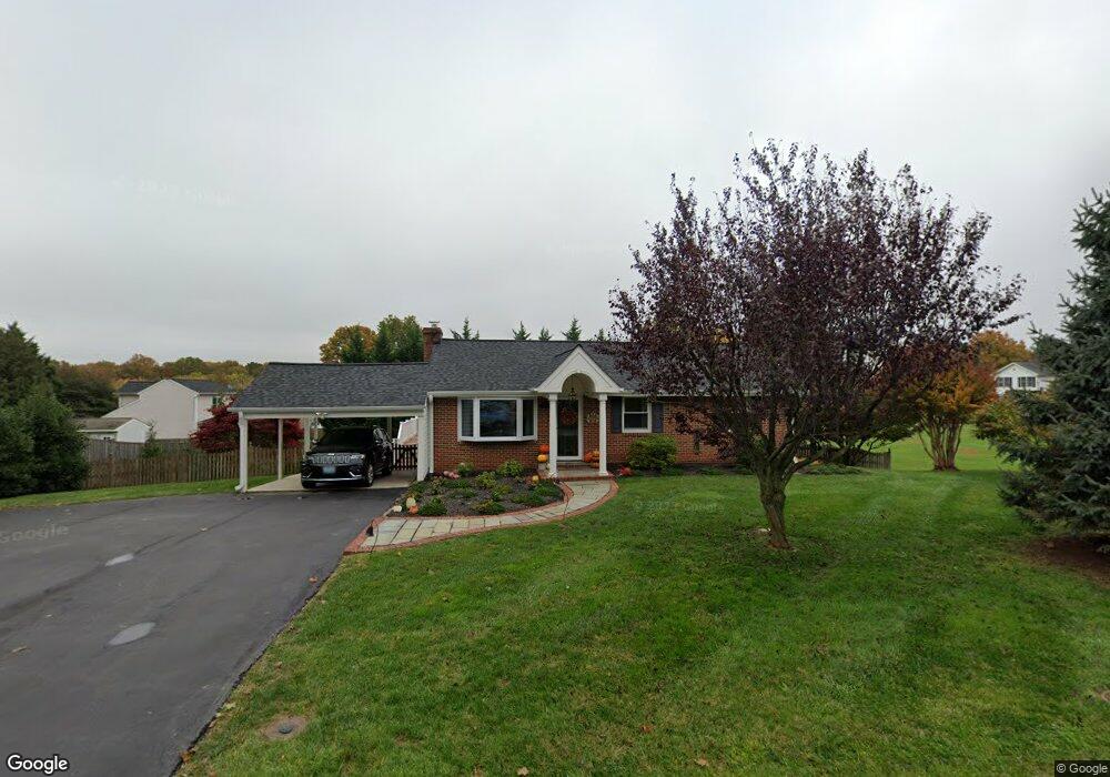 909 Hallford St, Sykesville, MD 21784 - photo 1