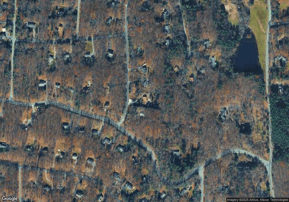 150 Palmetto Dr, Milford, PA 18337 - photo 1