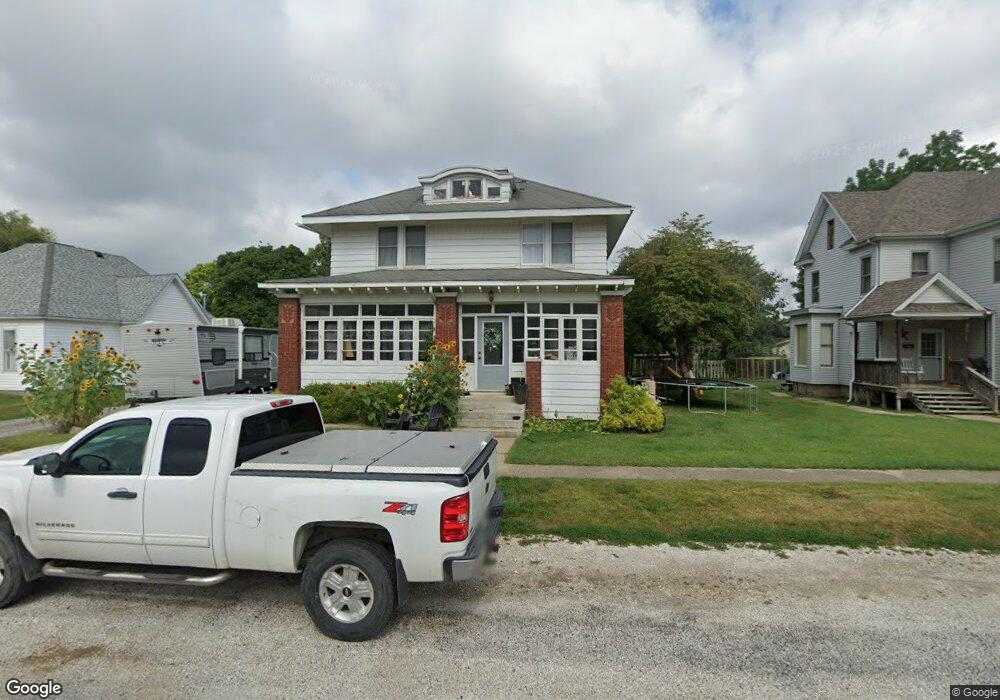 171 N Front St, Virginia, IL 62691 - photo 1