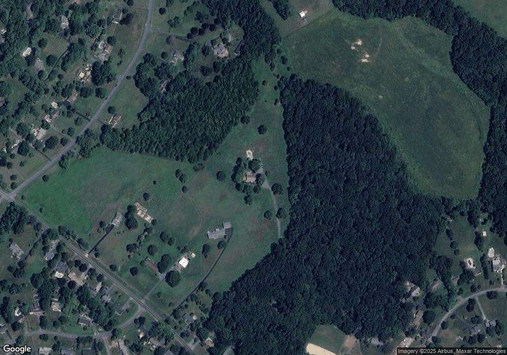 14211 Lewisdale Rd, Clarksburg, MD 20871 - photo 1