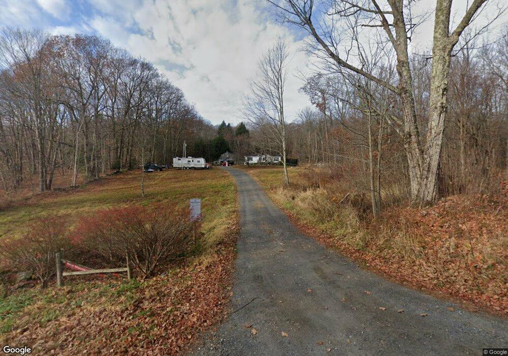 928 S Hemlock Rd, Charlestown, NH 03603 - photo 1