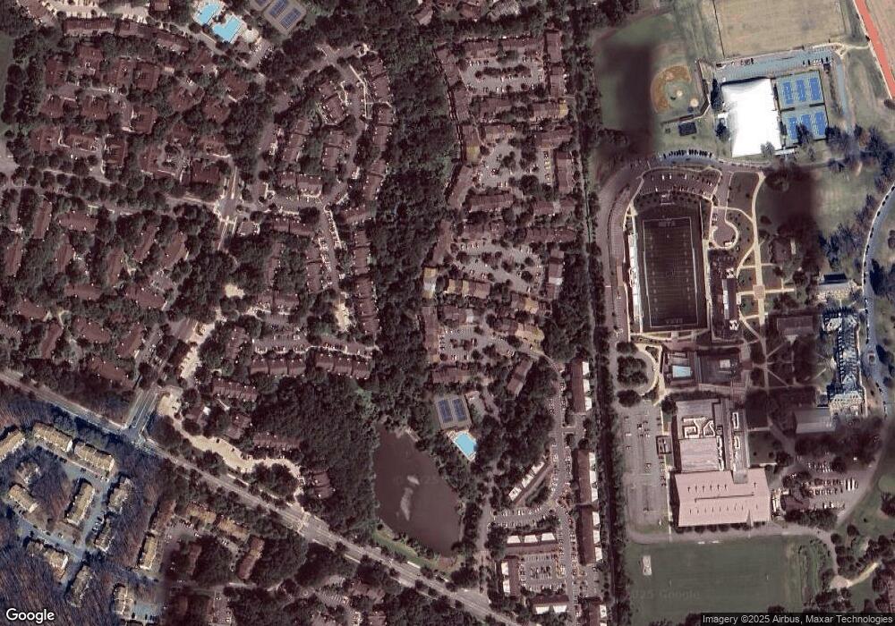 10736 Brewer House Rd, Rockville, MD 20852 - photo 1