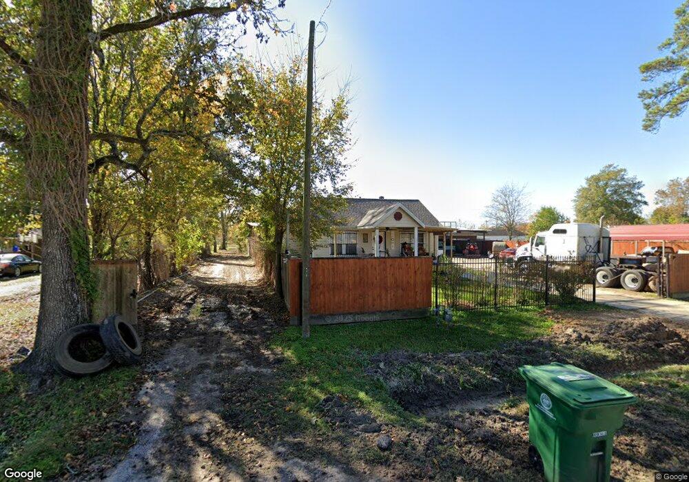 5618 Collins Rd, Houston, TX 77016 - photo 1