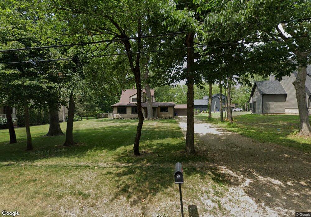 731 E Gartner Rd, Naperville, IL 60540 - photo 1