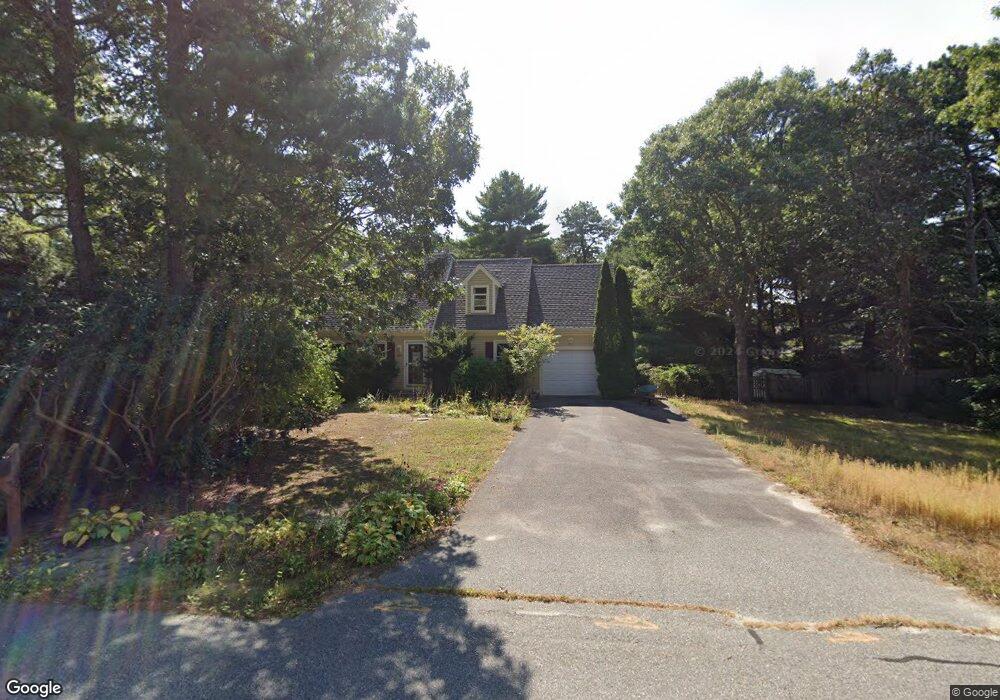 289 Simons Narrows Rd, Mashpee, MA 02649 - photo 1