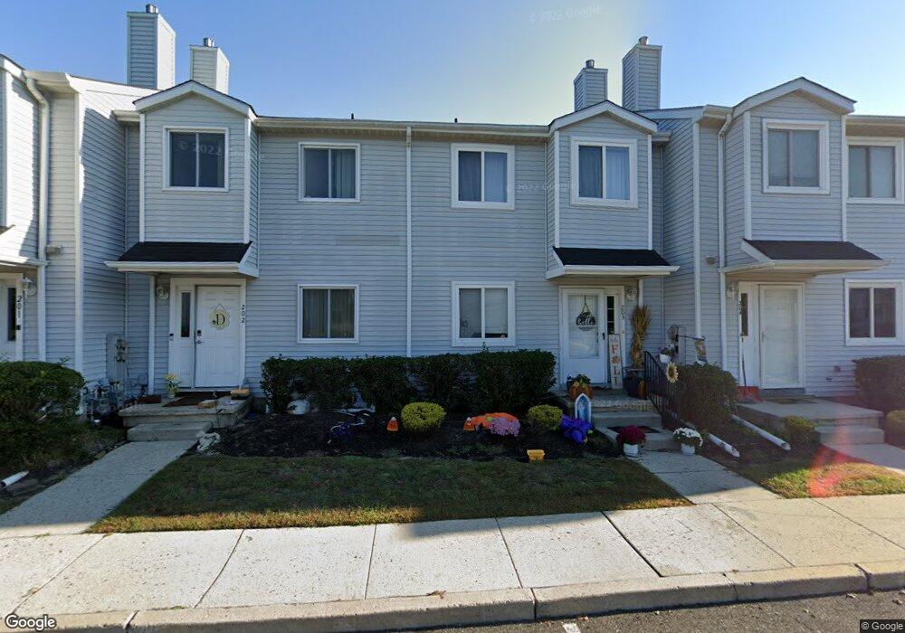 203 Yorktown Blvd, Hammonton, NJ 08037 - photo 1